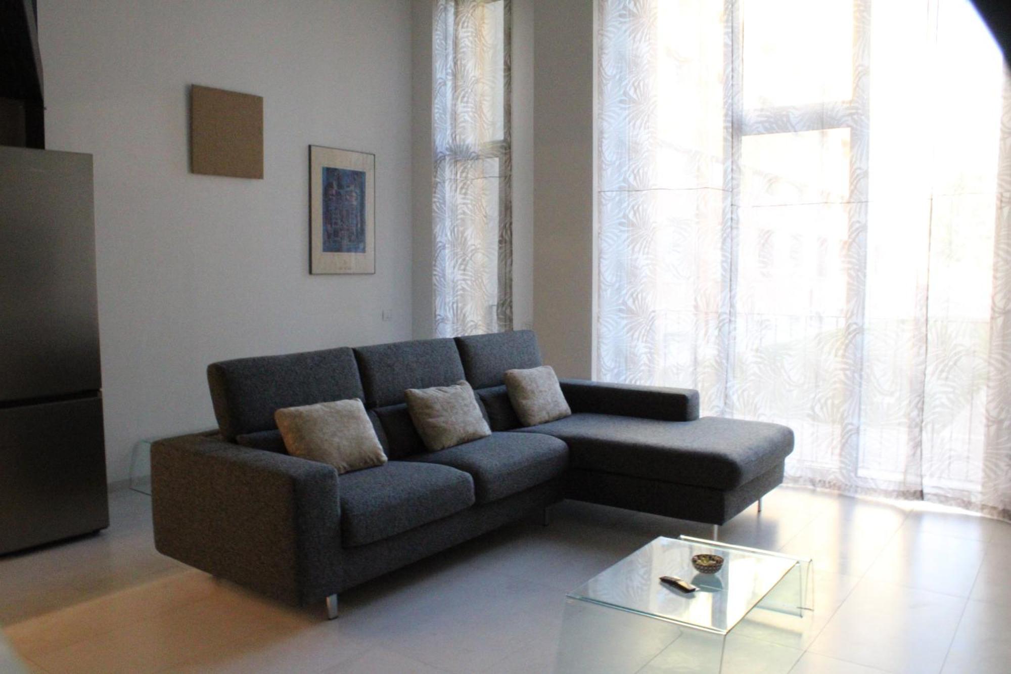 Milan Space Loft - Apartment Close To M5 Subway - Free Parking - Sky & Netflix Tv Экстерьер фото