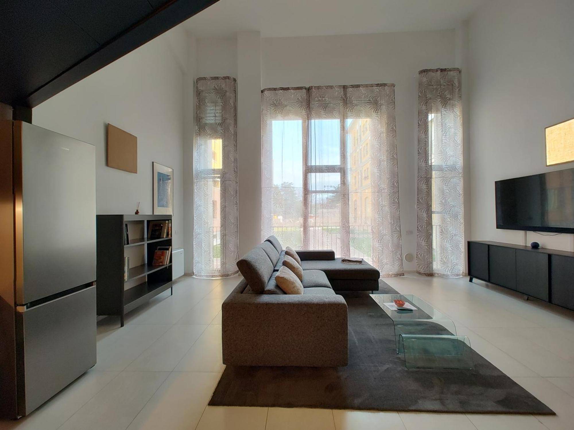 Milan Space Loft - Apartment Close To M5 Subway - Free Parking - Sky & Netflix Tv Экстерьер фото